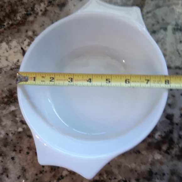 Pyrex Baking Dish - Picture 2 of 4